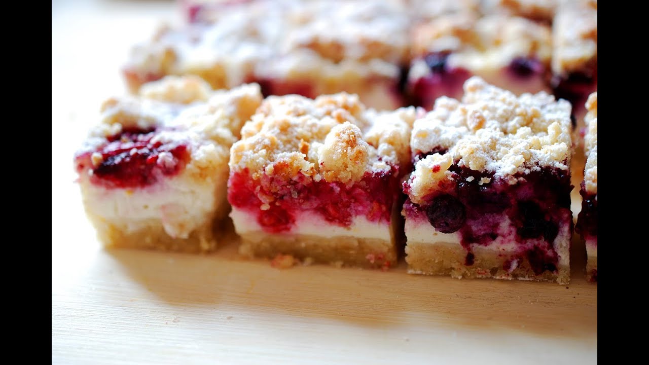 ריבועי גבינה עם פירות יער קלים וממכרים