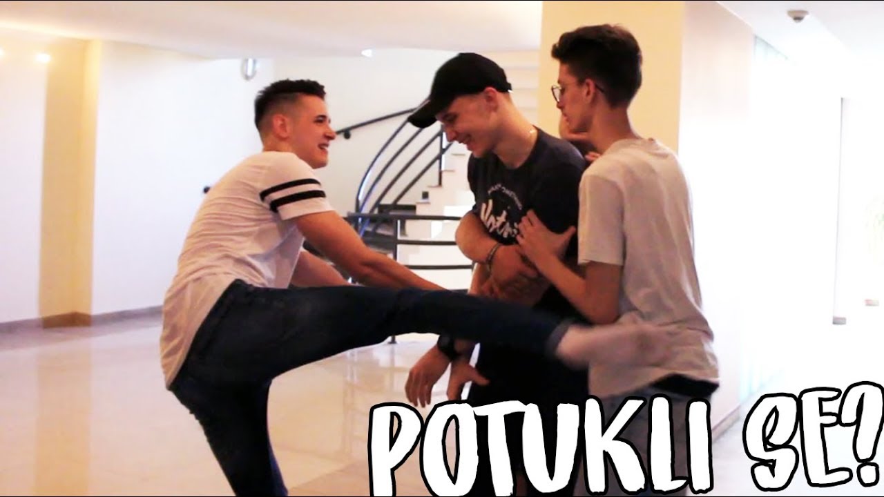 POTUKLI SE U HOTELU | 1. Dan imperator fx roblox bloxburg