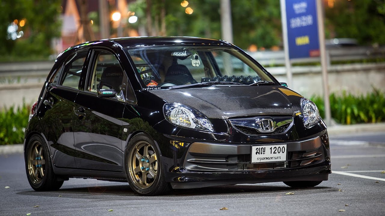 70 Modifikasi Honda Brio Satya Hitam Terbaru Dan Terlengkap Klepon