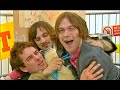 Capture de la vidéo Kasabian -  On Oasis T In The Park Scotland 2004 Interview Hd