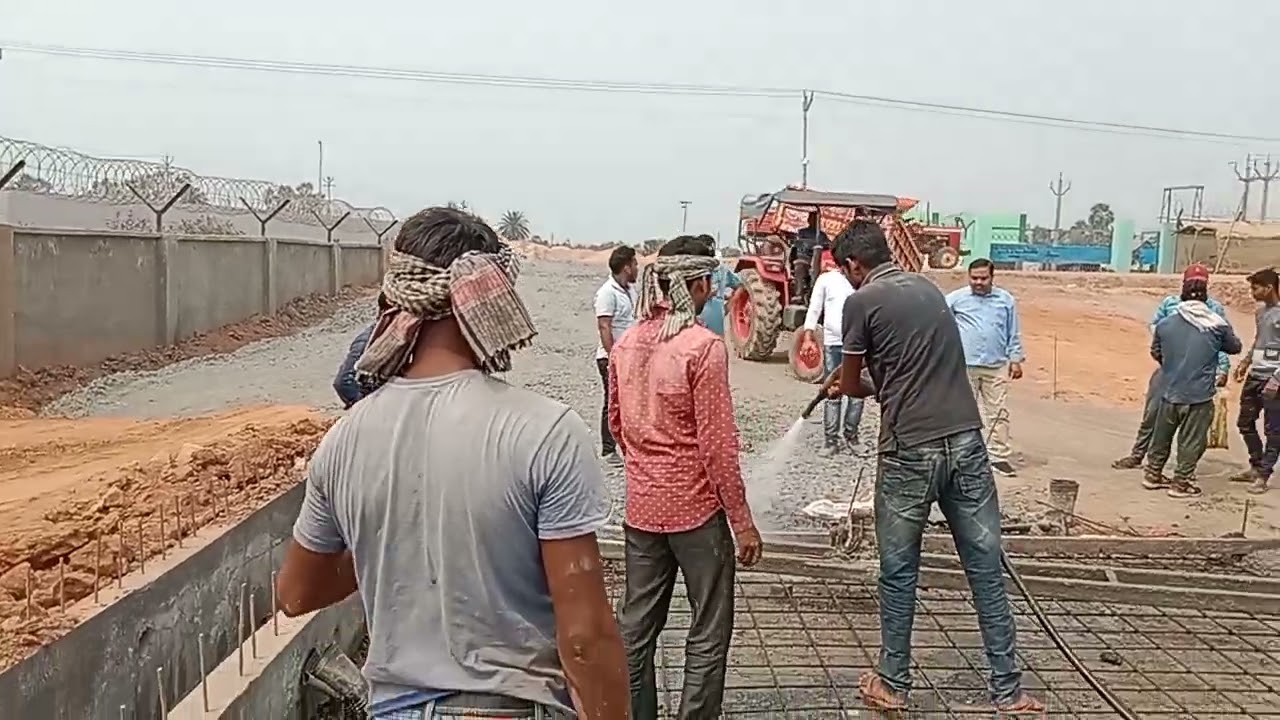 CONSTRUCTION KA MOST IMPORTANT PART WATER QURING AND VDF FLOORING..