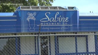 Family says Beaumont business took payment for headstone of loved one before closing its doors