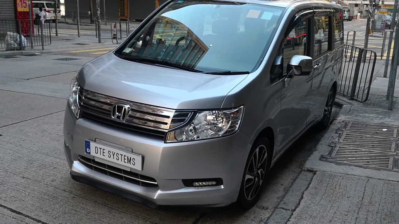 Honda stepwgn rk1
