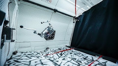 What would a robot look like on an asteroid? Moriz Berclaz & Thomas Pesquet #ESA83