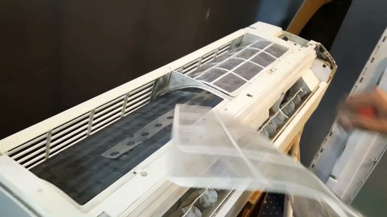 فك وش وحوض تكييف شارب