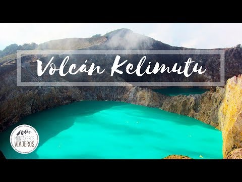 Volcán Kelimutu y sus lagos de colores