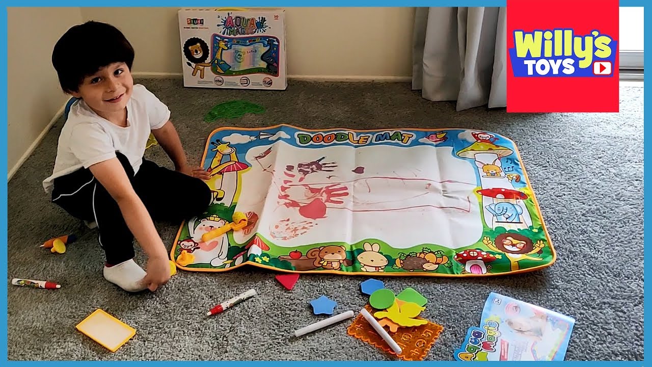 Aqua Doodle Water Mat - Toy Review by Willy's Toys 