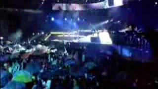 Watch Laura Pausini Due video