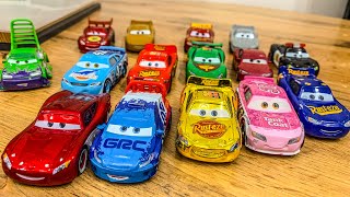 Looking for Disney Pixar Cars On the Rocky Road : Lightning McQueen, Mater, Dinoco McQueen, Mack