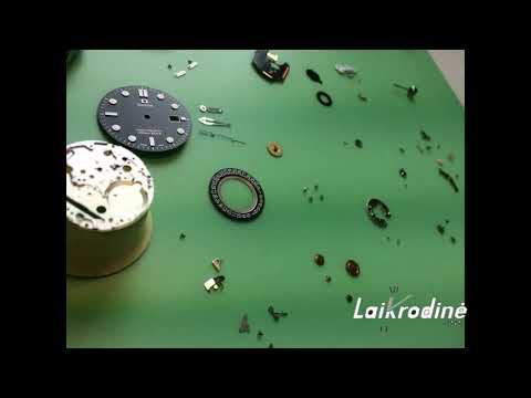 Video: Didelis Lipnus Laikrodis Ant Sienos (21 Nuotrauka): Kaip Pritvirtinti Didelio Skersmens Sieninį Laikrodį? Kaip Juos Pasirinkti?