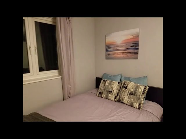 Video 1: Ensuite room