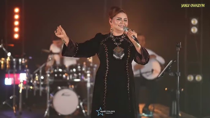 Uy qurilishi melanoidin solodi Tsenzurasiz bikini moylash video