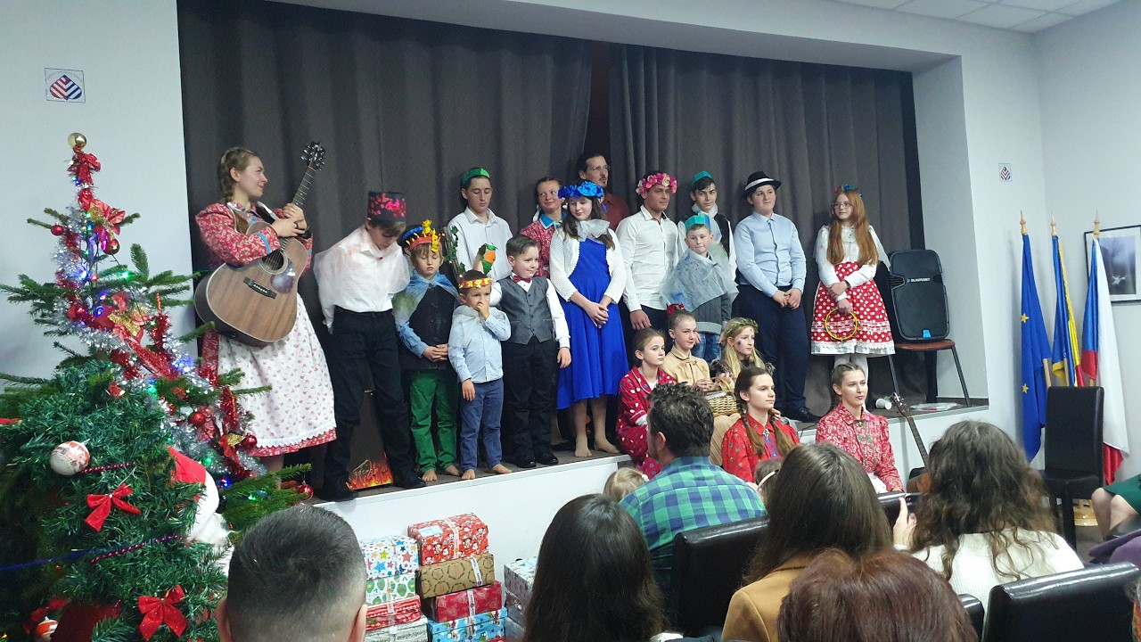 🎄 Dvanáct měsíčků | Vánoční divadlo Svatá Helena 2024