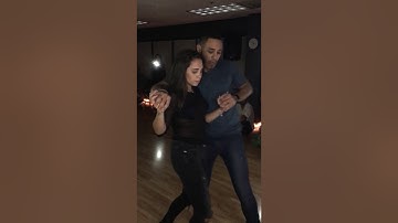 William Paloma Brazilian zouk demo - connection with zouk flow
