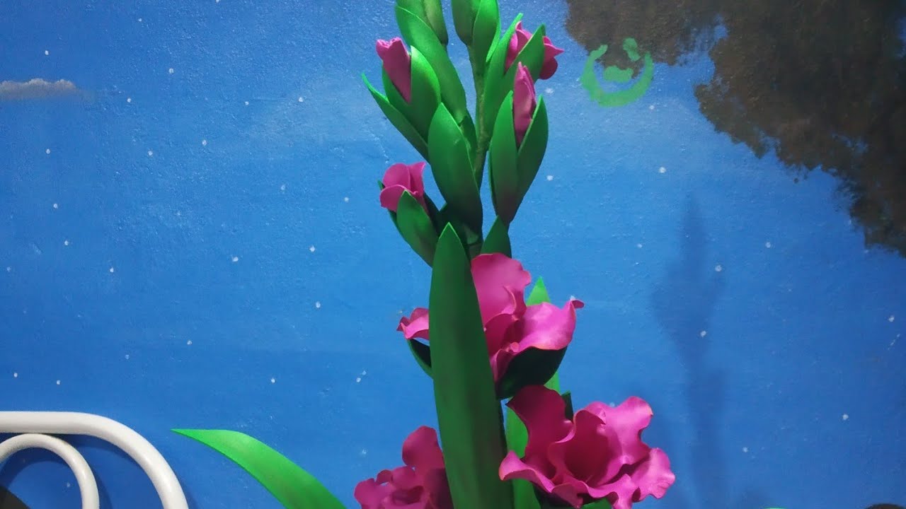 Como fazer uma  flor com nome Gladiolos sem frisador