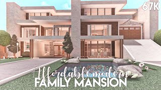 Affordable Modern Family Mansion | Bloxburg Build
