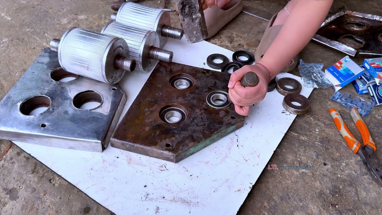 It's amazing that this genius girl was able to successfully repair a rusted sugarcane press. Part 2