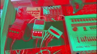 Dj BOuTo : FrEe tEcHnO ] tAKe ONe [