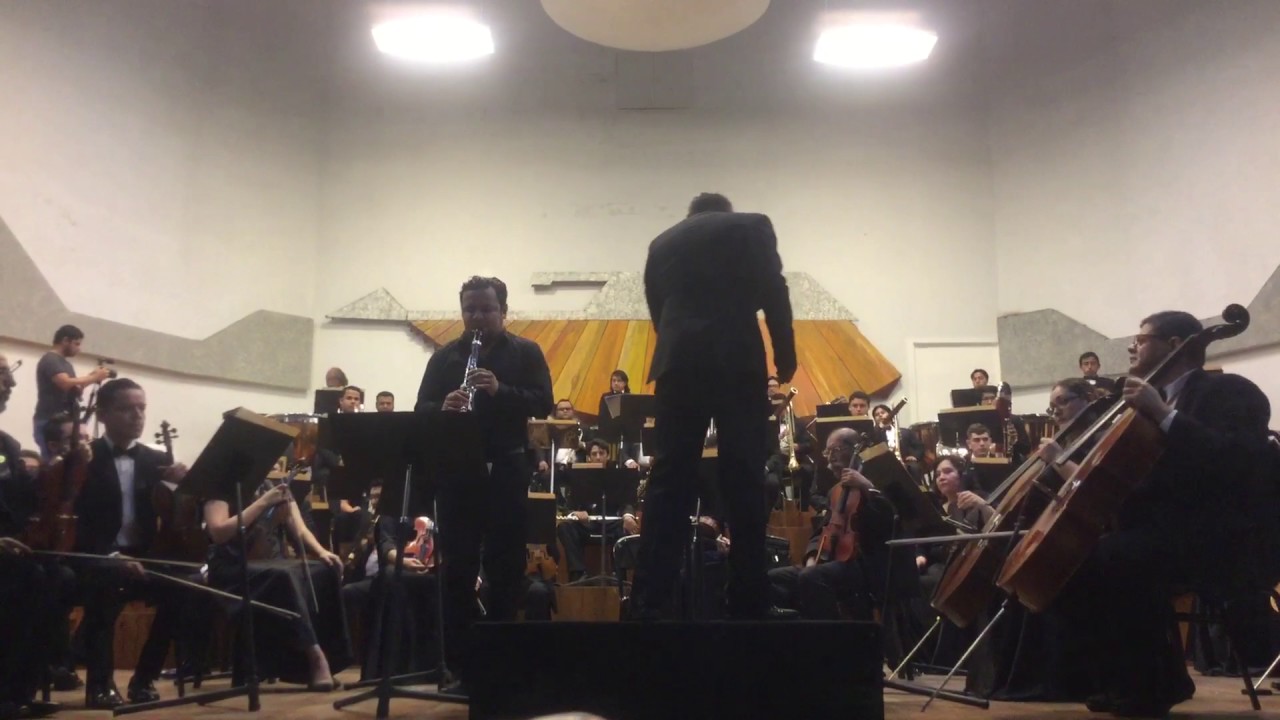 Sergio Reyes Concerto for and Orchestra John Corigliano I