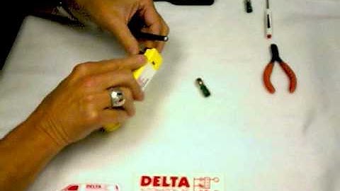 RG-6 F installation for a Modicon remote I/O system