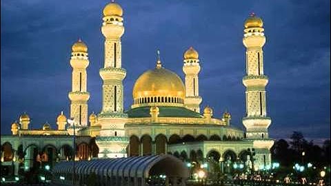 تلاوة طيبة بصوت القارئ العراقي احمد الخباز لما تيسر له من سورة البقرة