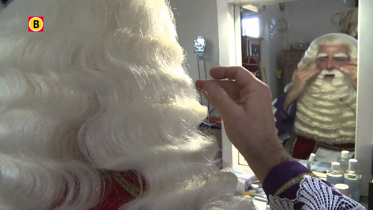 Lambert van Hoey uit Bergen op Zoom helemaal verzot op sinterklaasfeest