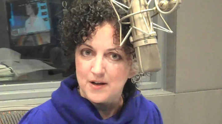 The World's Lisa Mullins on hearing a different vo...