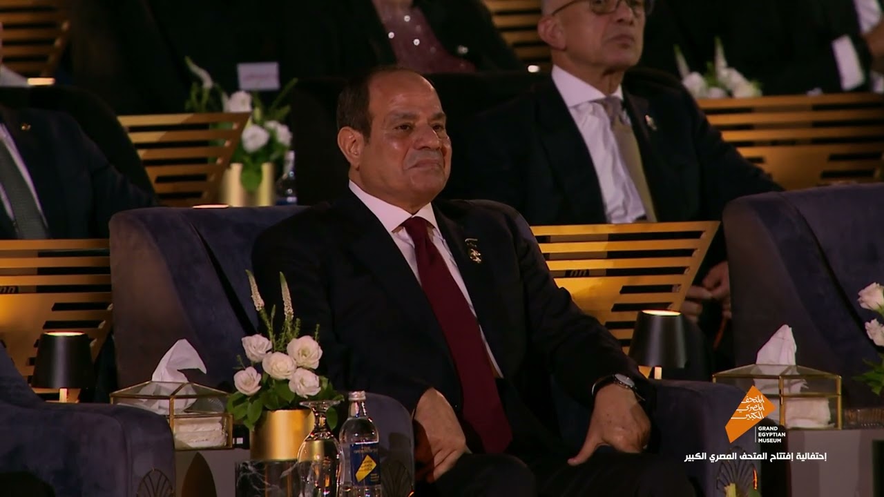 Egyptian Builders   المصريون بناؤون