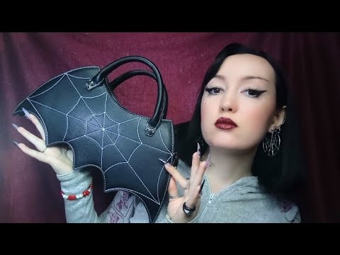 ASMR What's in my Bat Bag? 🦇 Šta je u mojoj šišmiš torbi? 🕸️ Tapping and Scratching Assortment