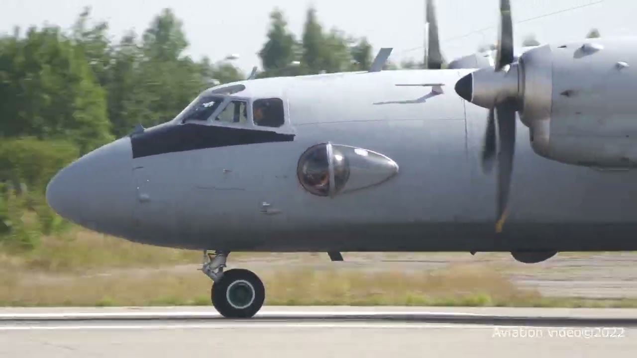 Кубинка Форум"Армия-2022" Полеты за день АН-26, МИ-8 и буксировка МС-21 ...