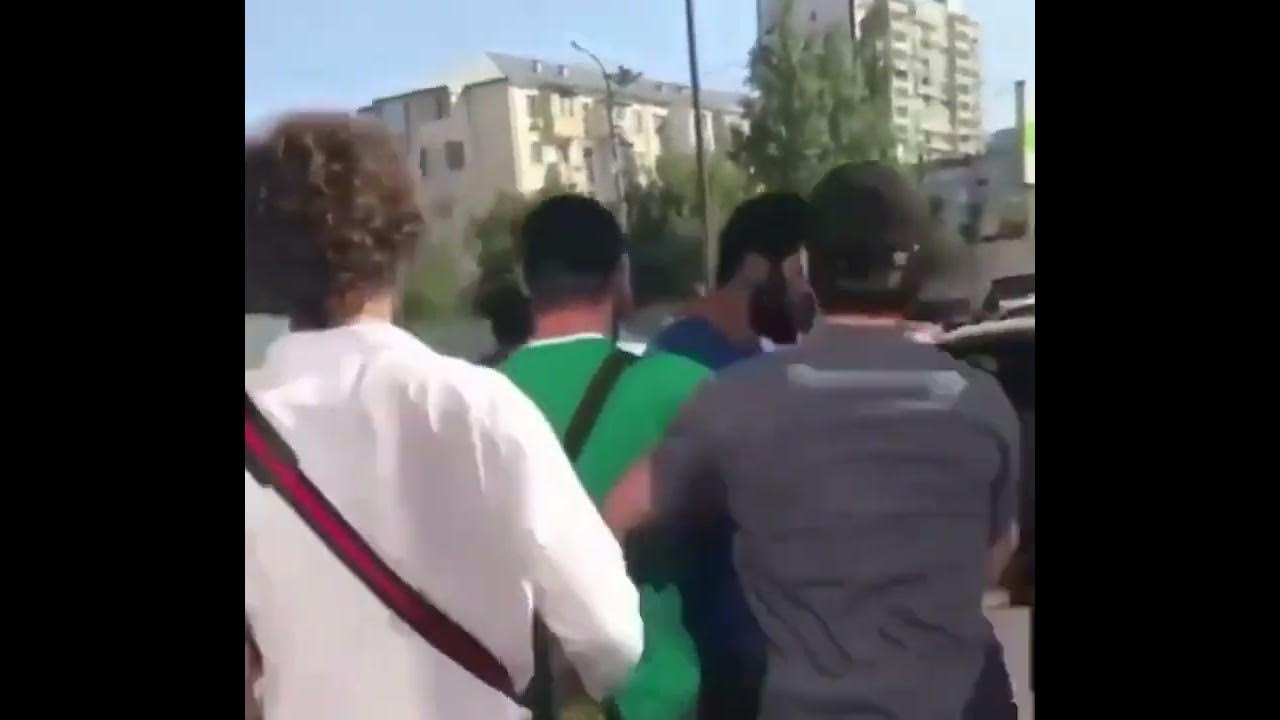 тамаев избил хейтера в москве. асхаб тамаев драка в дагестане. драка асхаба тамаева. тамаев избил хейтера в москве. тамаев избил хейтера в москве.