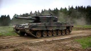 Vollbremsung Leo2 A4 75 Kmh