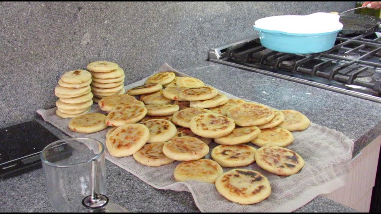 GORDITAS Y SALSA MACHA / PREPARÁNDOME PARA RECIBIR A LA FAMILIA VLOG #2