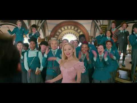 Кадр из фильма «Злая: Сказка о ведьме Запада»