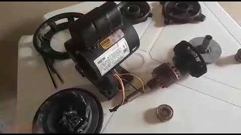 O que fazer quando o motor da piscina encheu de água?