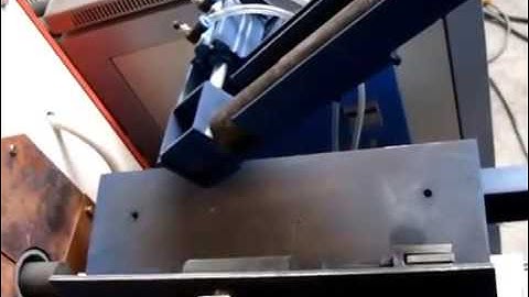 Automatic feeder forging machine