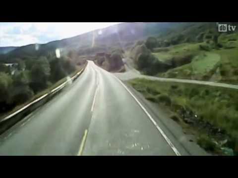 Reckless driving in semi-trailer truck (Norway)