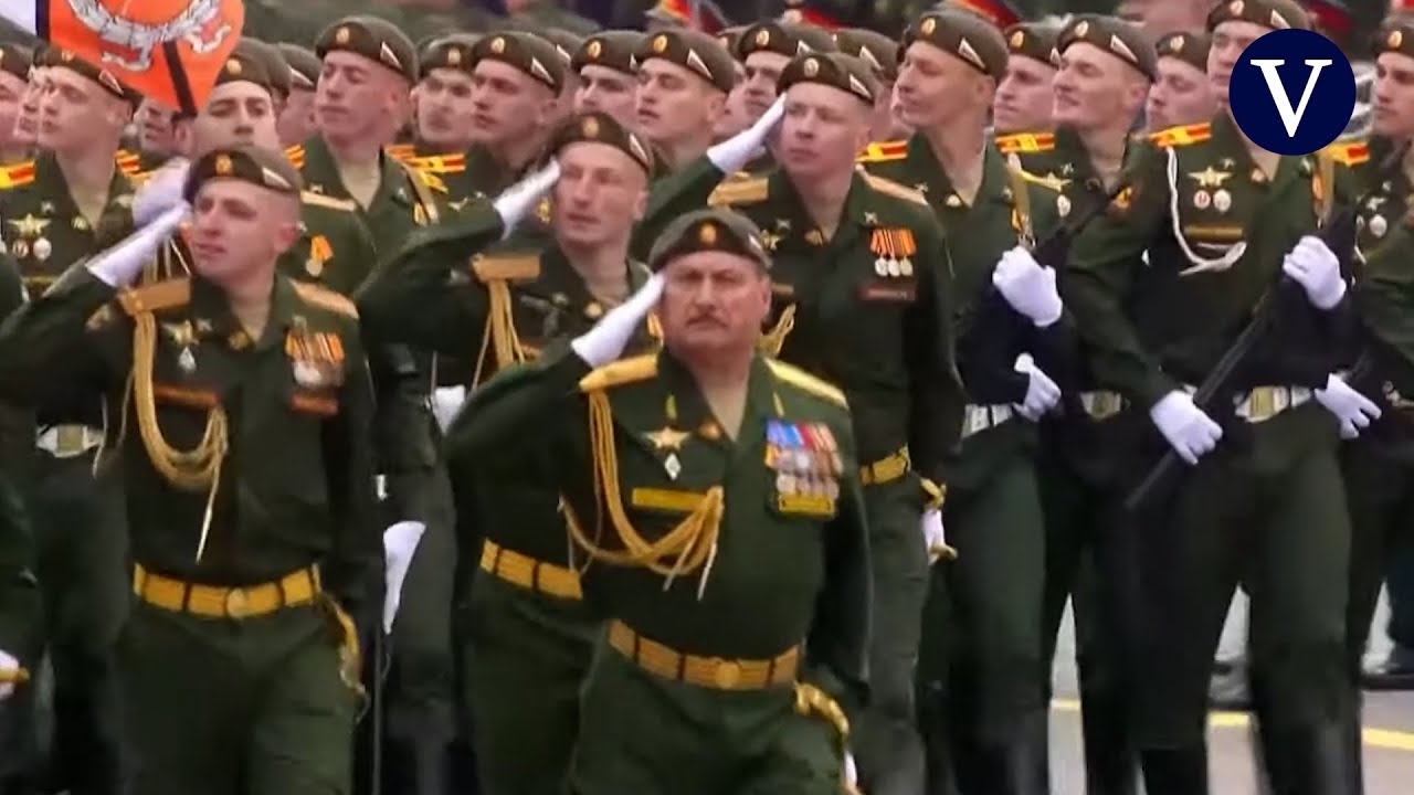 Rusia Muestra Poderio Durante El Desfile Del Aniversario De La Segunda Guerra Mundial Youtube