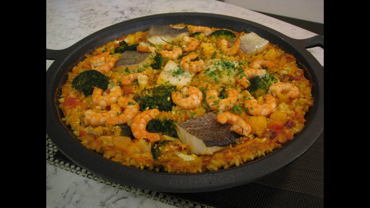 Cómetelo | Paella de bacalao y coliflor