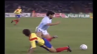Maradona vs Hagi: Kırkpınar usulü:), 1990 Resimi