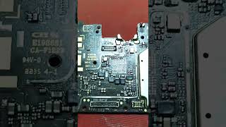 UV paste 🤣 power IC full short UV line break #shots #repair #chargingport #automobile #smartphone