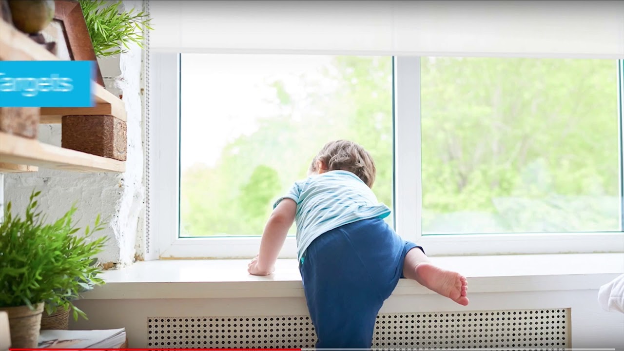 Evolution chainless roller blind Bliss Commercial