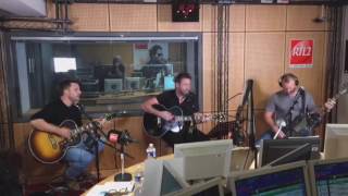 Nickelback - Song On Fire Acoustic RTL2 [LIVE]
