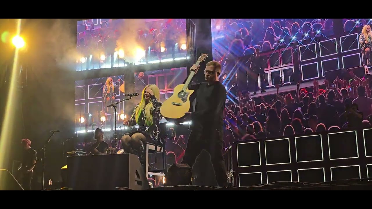 Avril Lavigne - Greatest Hits Tour 2025 - Live in Hershey PA - 9