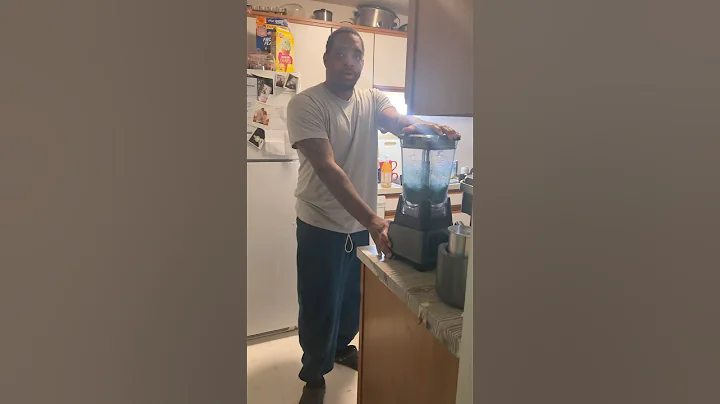 Mom gets mad at dad for making kids TAKIS smoothies #shorts