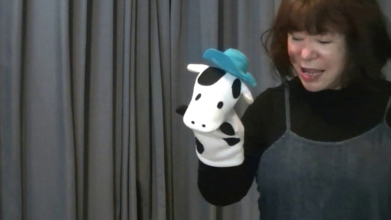おはなしかご手袋人形「牛」パート3 - YouTube