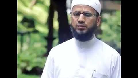 القارئ ( شيخ بن ابي بكر الشاطري ) حفظه الله