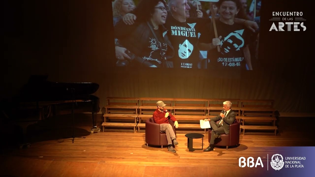Charla con Fernando Mussa - Muestra fotográfica "Banderas que marchan"