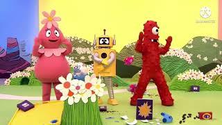 Shark Week Screams Spongebob & Luigi Crossover