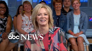 Jean Smart says her character in ‘A Simple Favor’ wouldn’t win ‘mom of the year award’